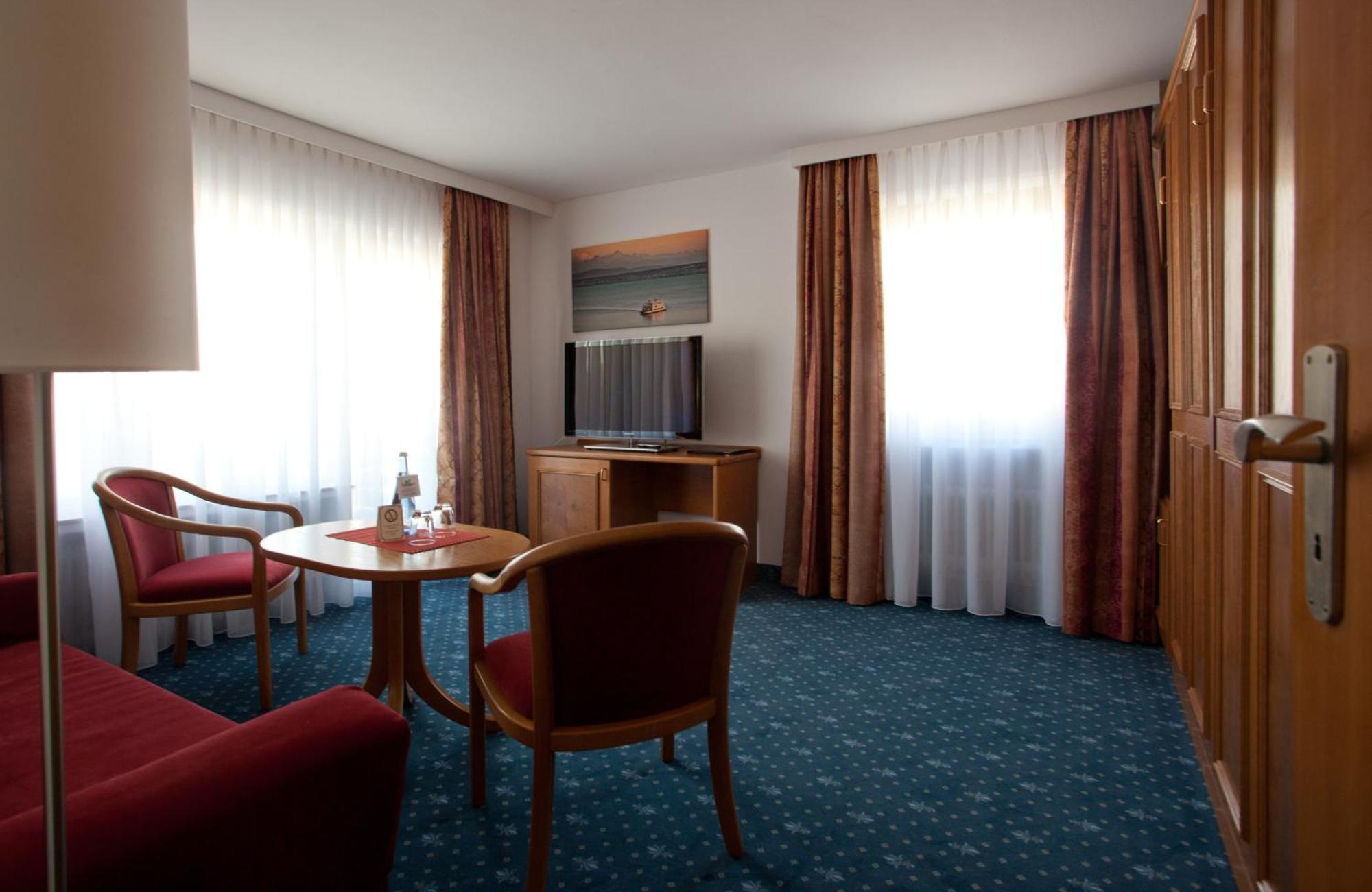 Hotel Knaus Am Hafen Uhldingen-Mühlhofen Værelse billede