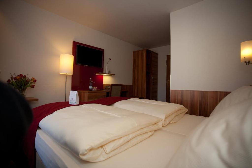 Hotel Knaus Am Hafen Uhldingen-Mühlhofen Eksteriør billede