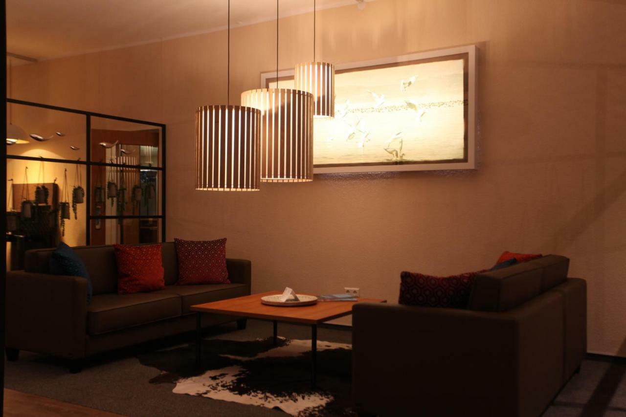 Hotel Knaus Am Hafen Uhldingen-Mühlhofen Eksteriør billede